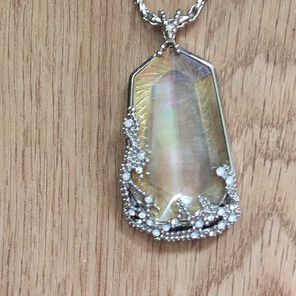 Chloe and Isabel Ocean lace long pendant necklace - Picture 2 of 6